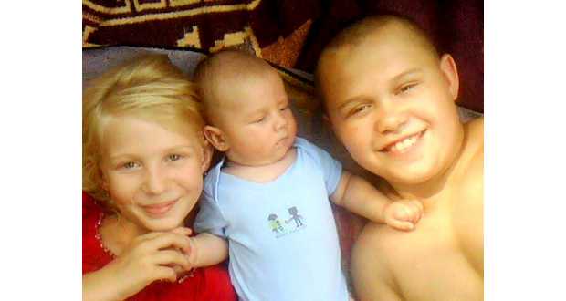 Evelin, Ferike és Norbi