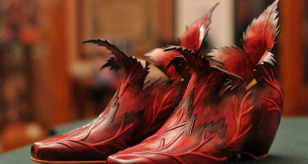 ”ŐSZI LOMB” Aranyérem + Legjobb Női cipő “Best of -Különdíj” – fotó: fullank.com